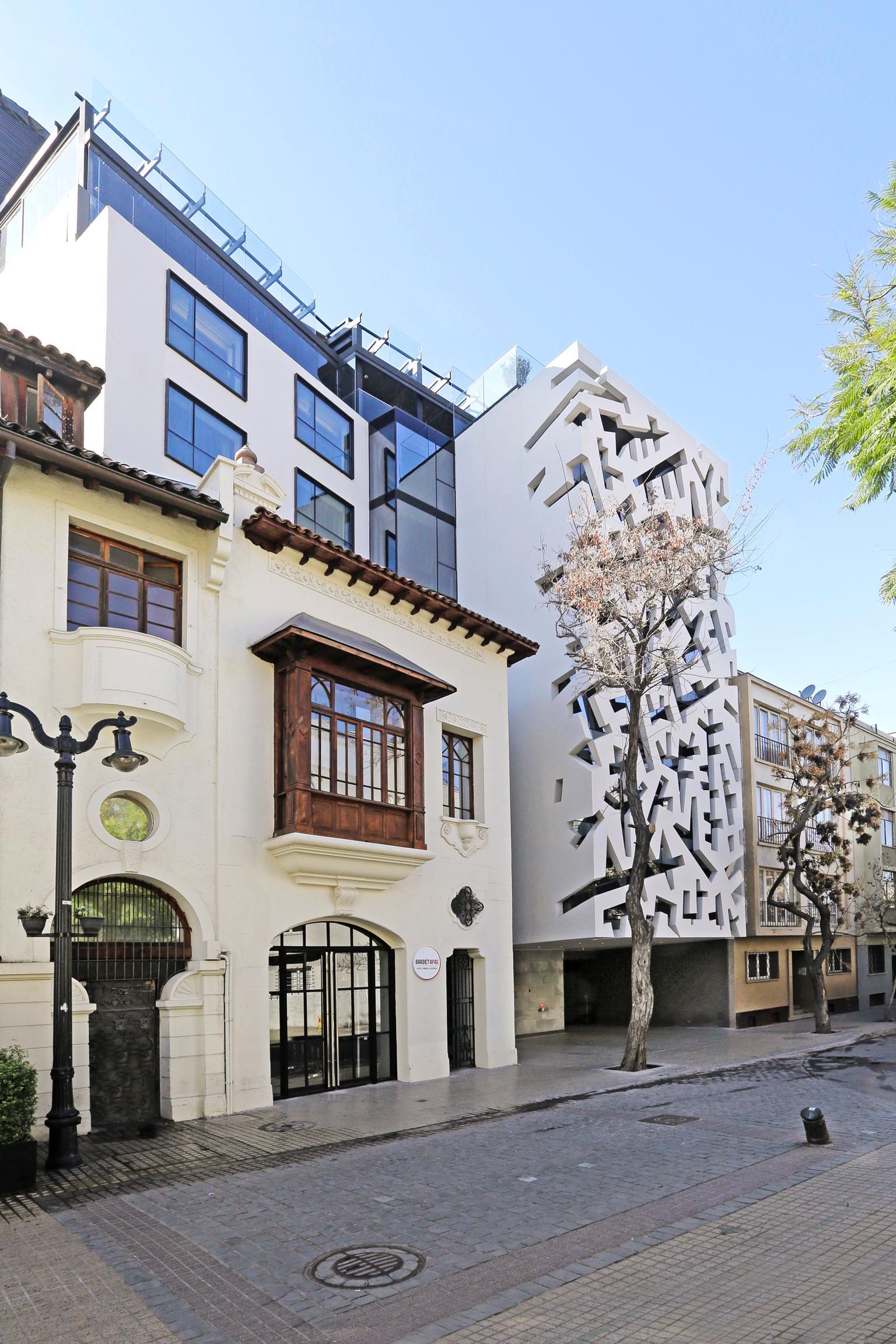 Hotel Cumbres Lastarria Santiago Kültér fotó Casa-Palau